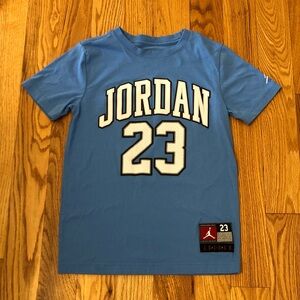 Jordan Kids Light Blue Graphic Tee with 23 Logo Size Medium (10-12)